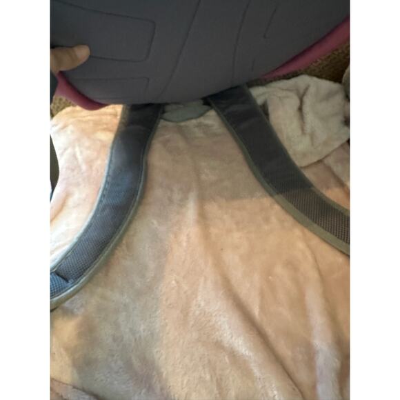 The North‎ Face Vault Backpack Pink Grey Youth School Travel Bag - Picture 5 of 8